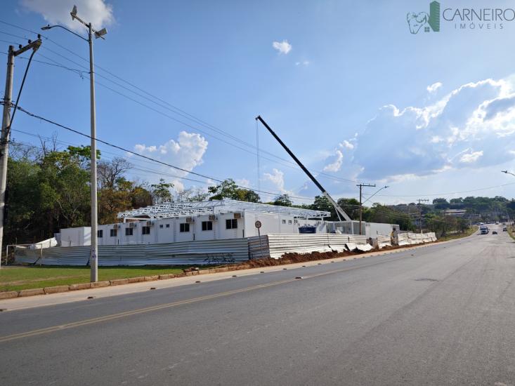 Escola em Construção na entrada do Bairro